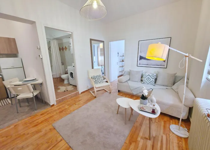Apartment Sweet Emma